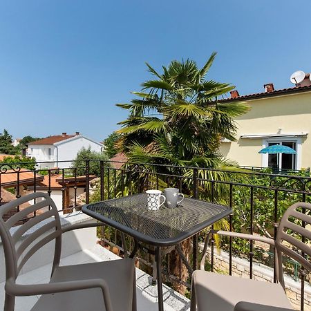 Villa Hope Apartments Poreč Exteriör bild