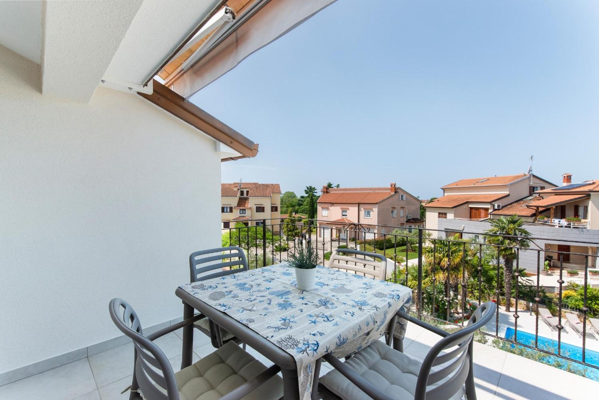 Villa Hope Apartments Poreč Exteriör bild